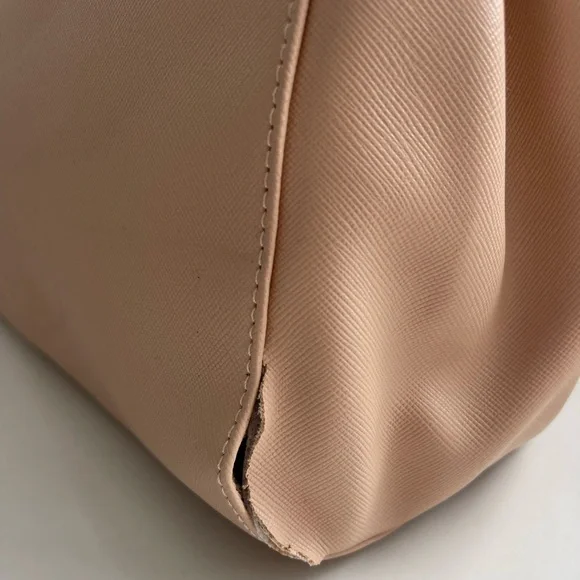 Ted Baker Dadelph Zipped Top Tote Bag - Picture 6 of 8